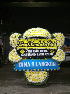 Papan Bunga Duka di Sukabakti